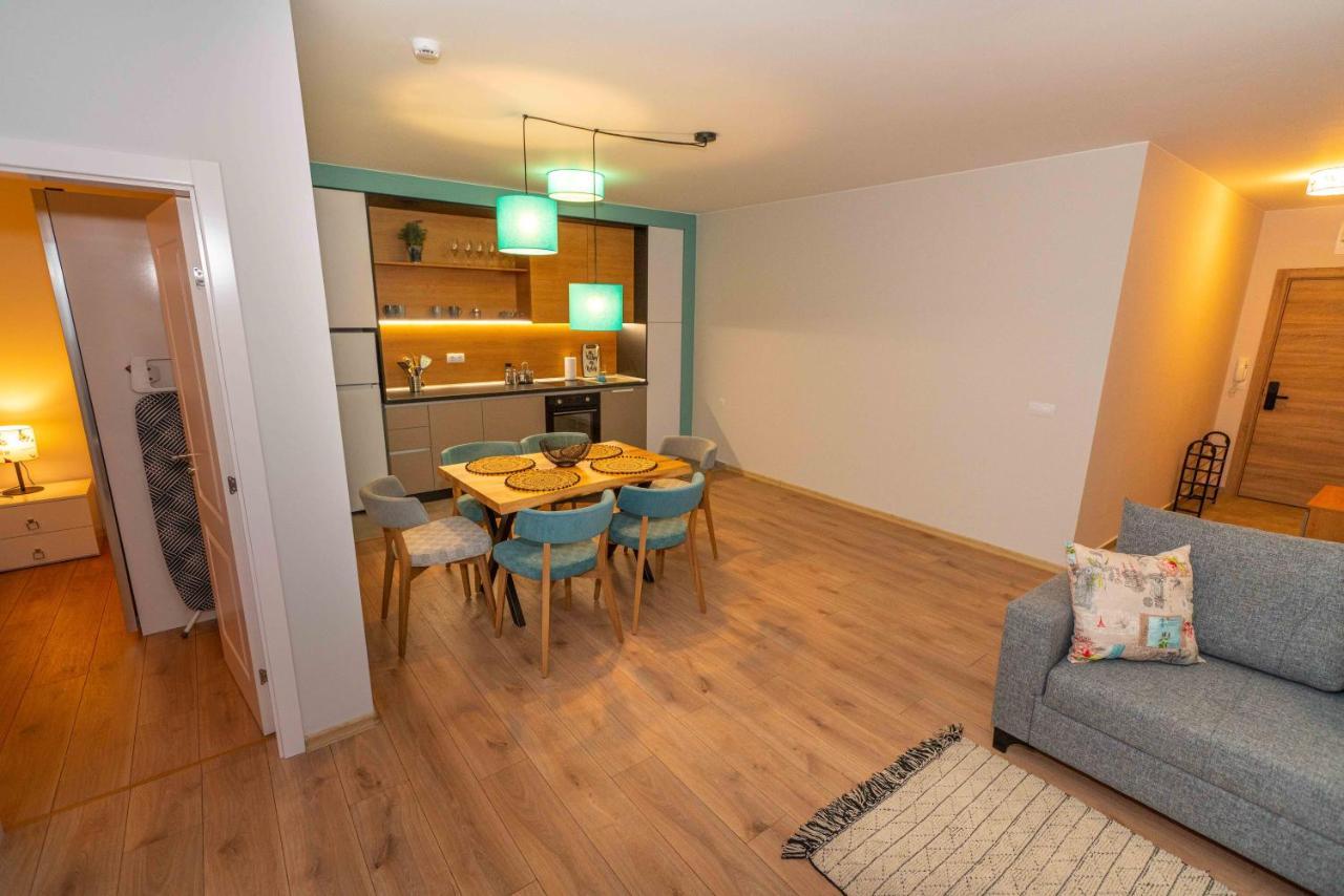 Pomorie Seaside Apartments Bagian luar foto