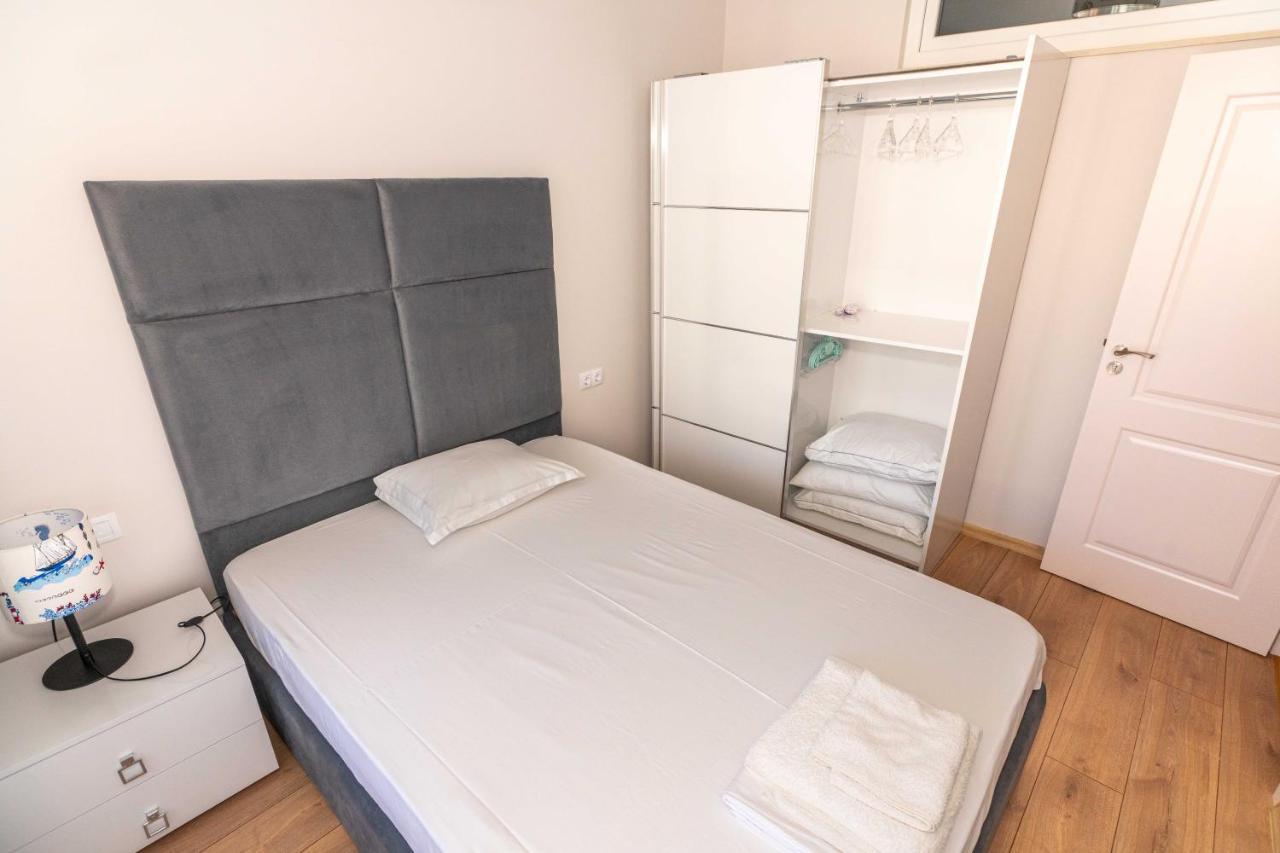 Pomorie Seaside Apartments Bagian luar foto